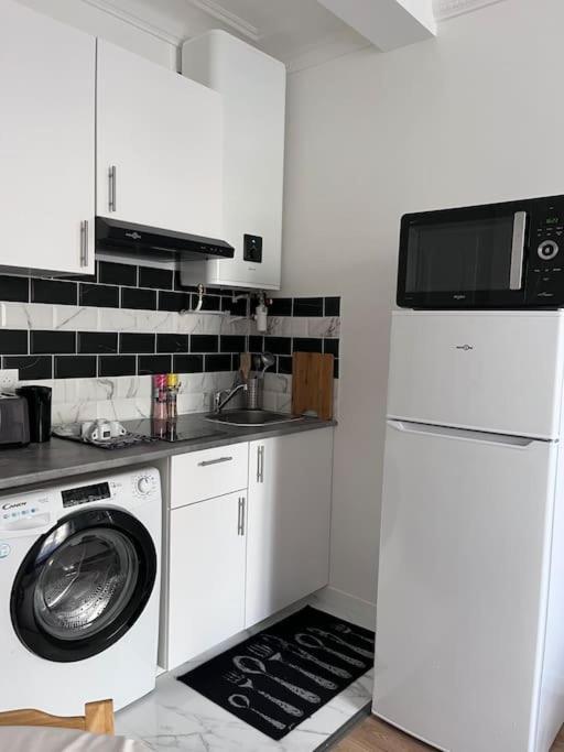 Appartement T2 Aux Portes De Paris Asnières Eksteriør bilde